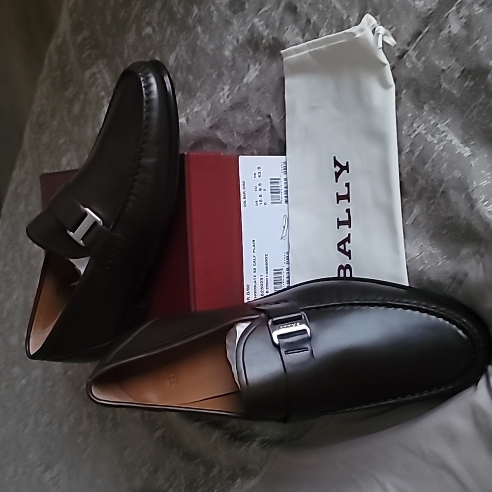 NWT Bally Colbar Chocolate Leather Loafers